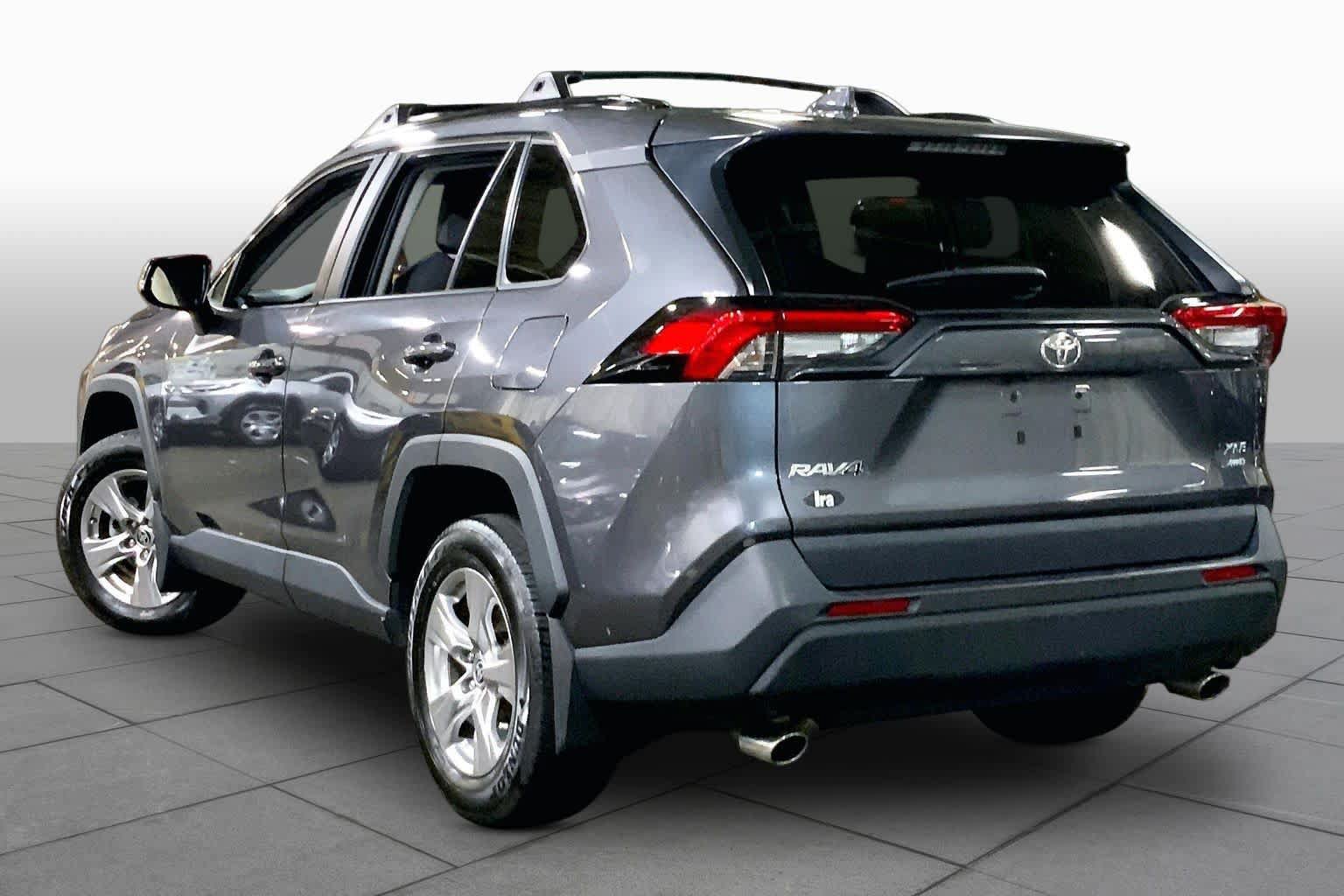 Used 2024 Toyota RAV4 XLE w/ Convenience Package AWD/4WD image 12