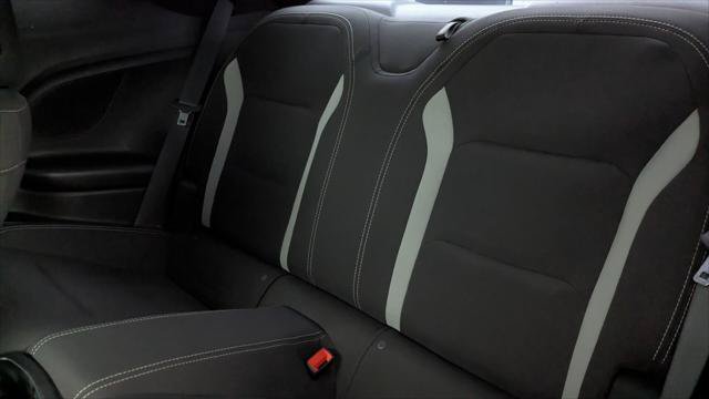 Used 2018 Chevrolet Camaro LT RWD image 16
