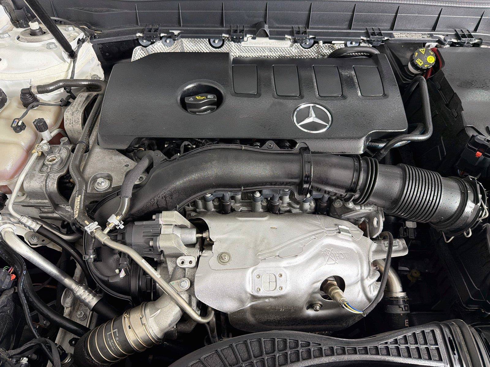 Used 2023 Mercedes-Benz GLB 250 4MATIC image 31
