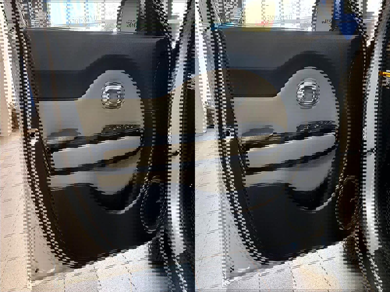 Used 2019 Kia Soul + w/ Audio Package FWD image 9