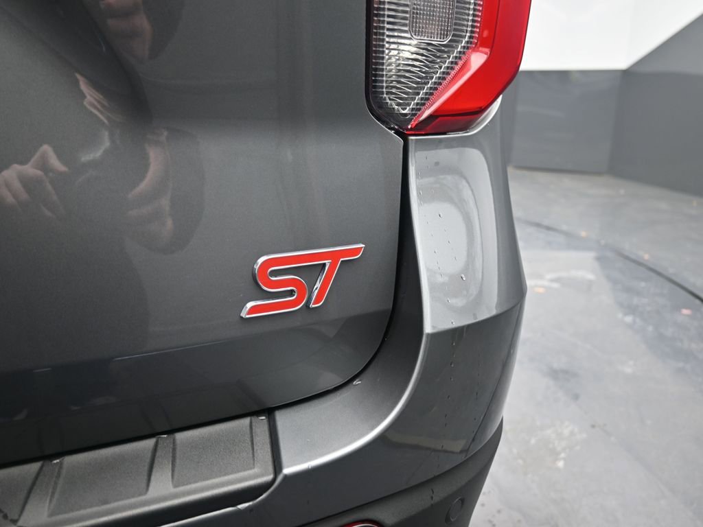 Used 2024 Ford Explorer ST w/ Equipment Group 401A image 13