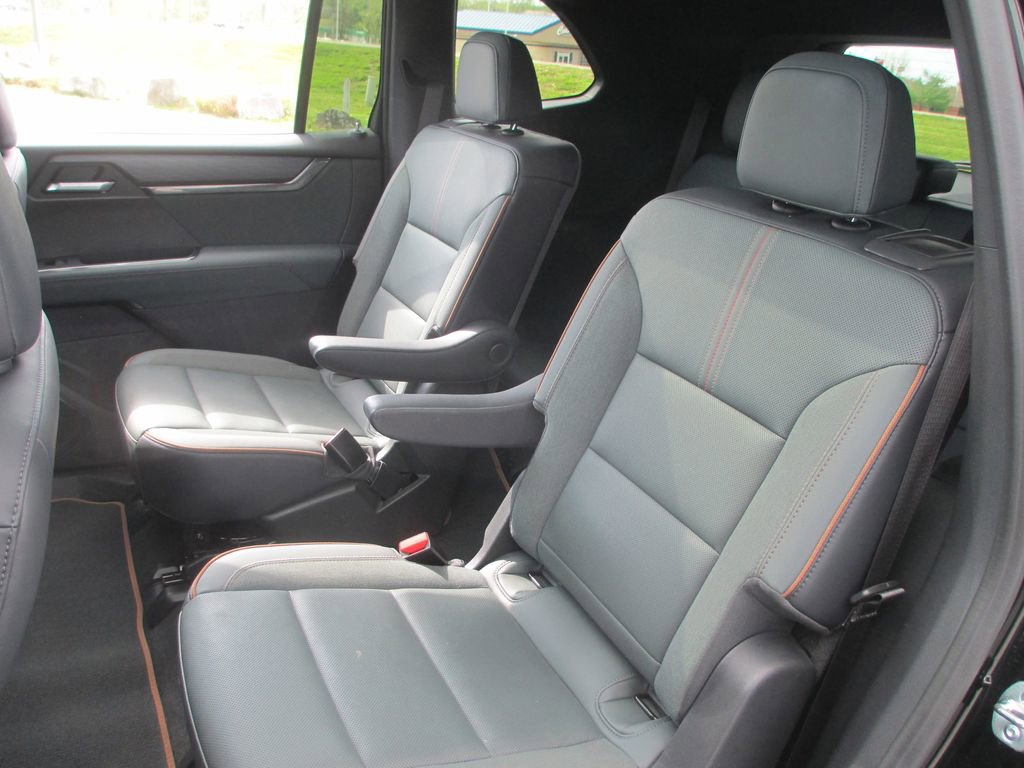 Used 2024 GMC Acadia AT4 w/ Super Cruise Package AWD/4WD image 23