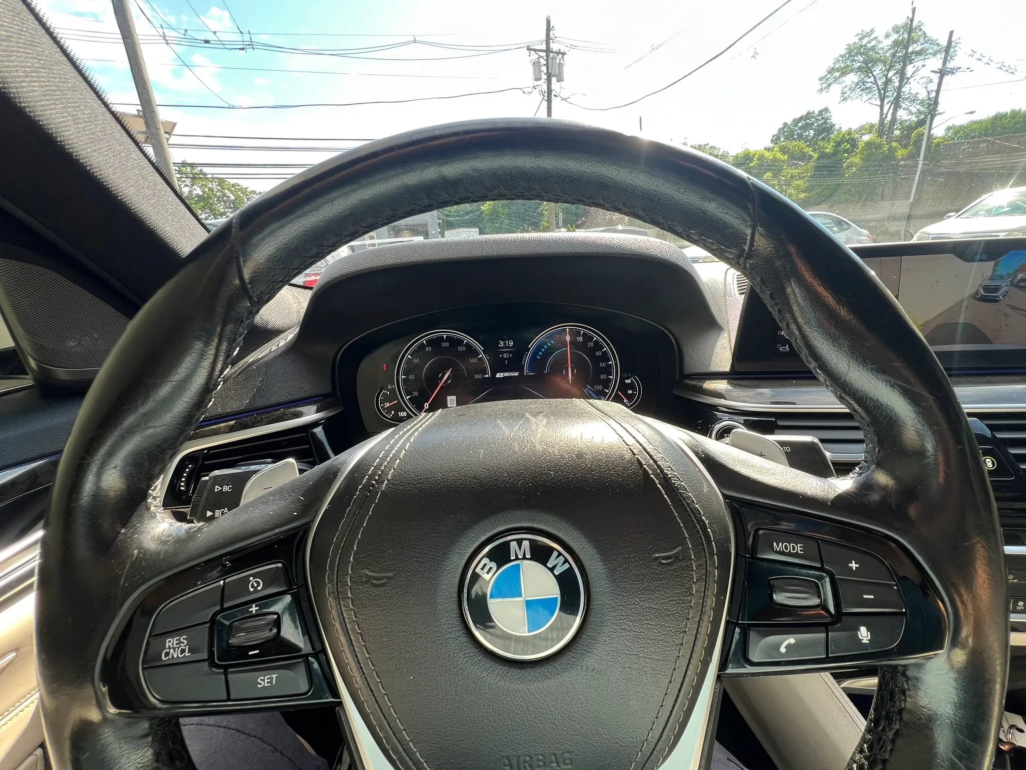 Used 2018 BMW 530e xDrive w/ Premium Package 2 AWD/4WD image 18