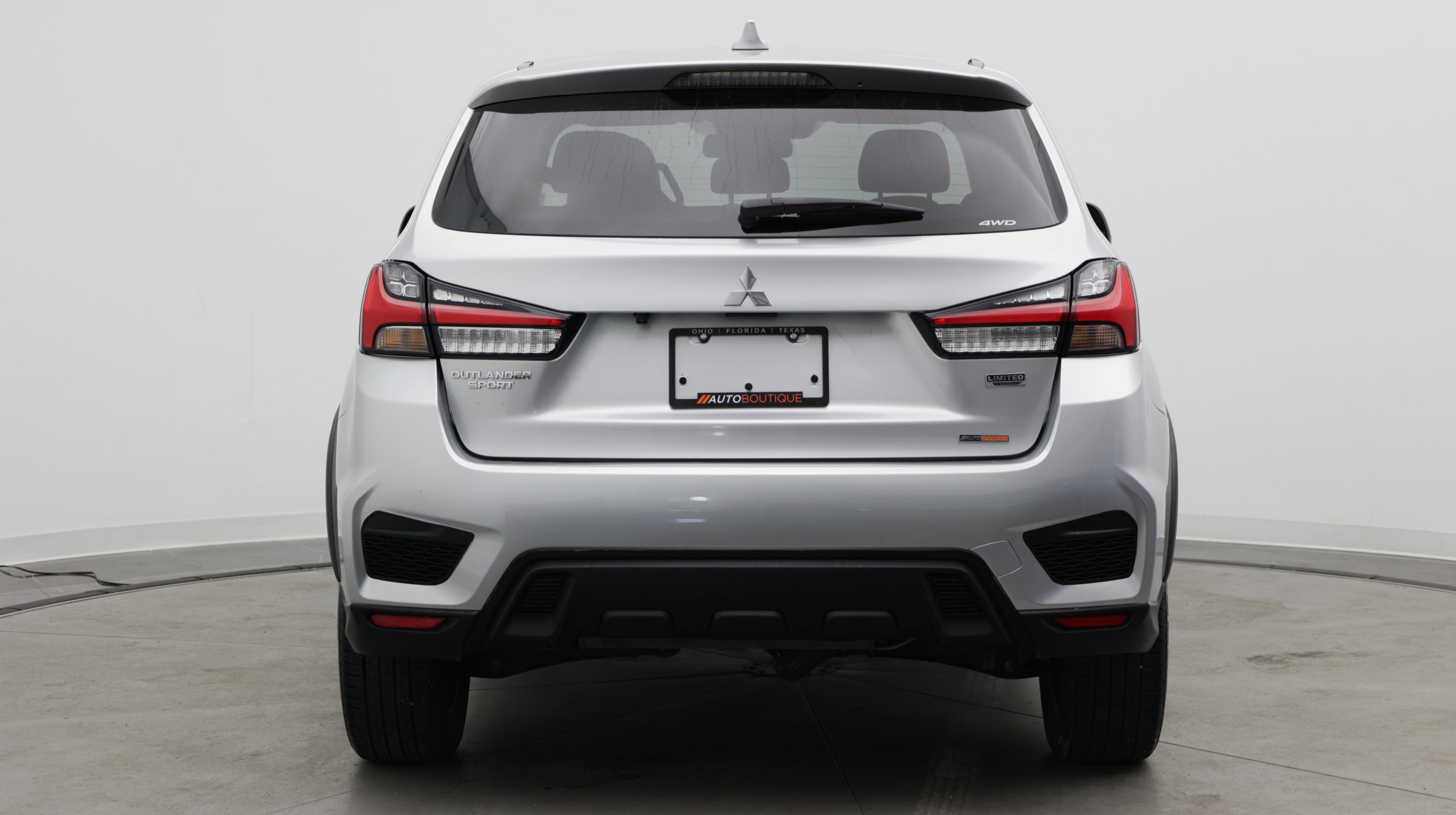 Used 2024 Mitsubishi Outlander Sport LE AWD/4WD image 7