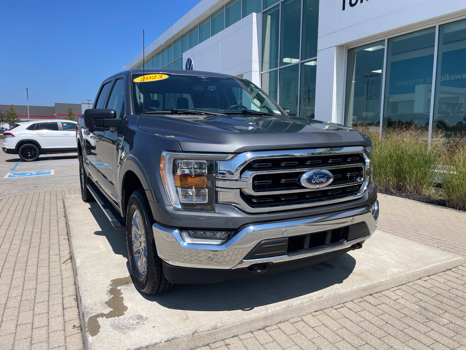 Used 2023 Ford F150 XLT w/ Equipment Group 302A High AWD/4WD image 4