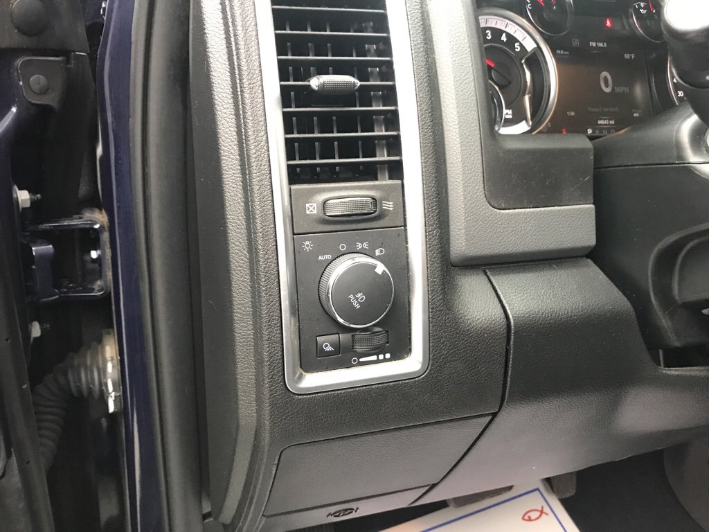 Used 2018 RAM 1500 Big Horn image 10