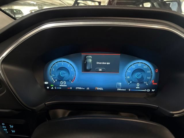 Used 2025 Ford Escape Platinum AWD/4WD image 8