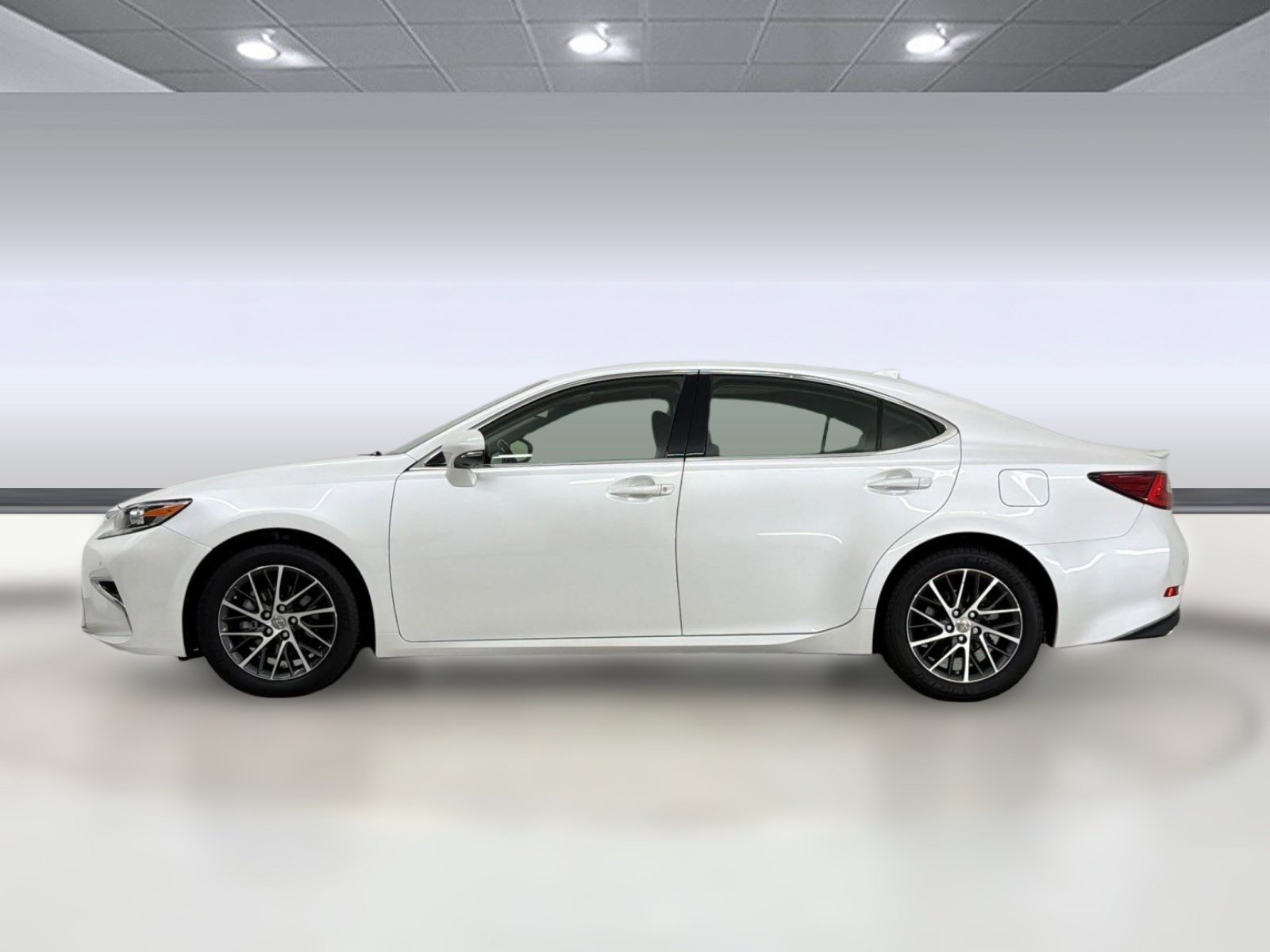 Used 2017 Lexus ES 350 FWD image 2