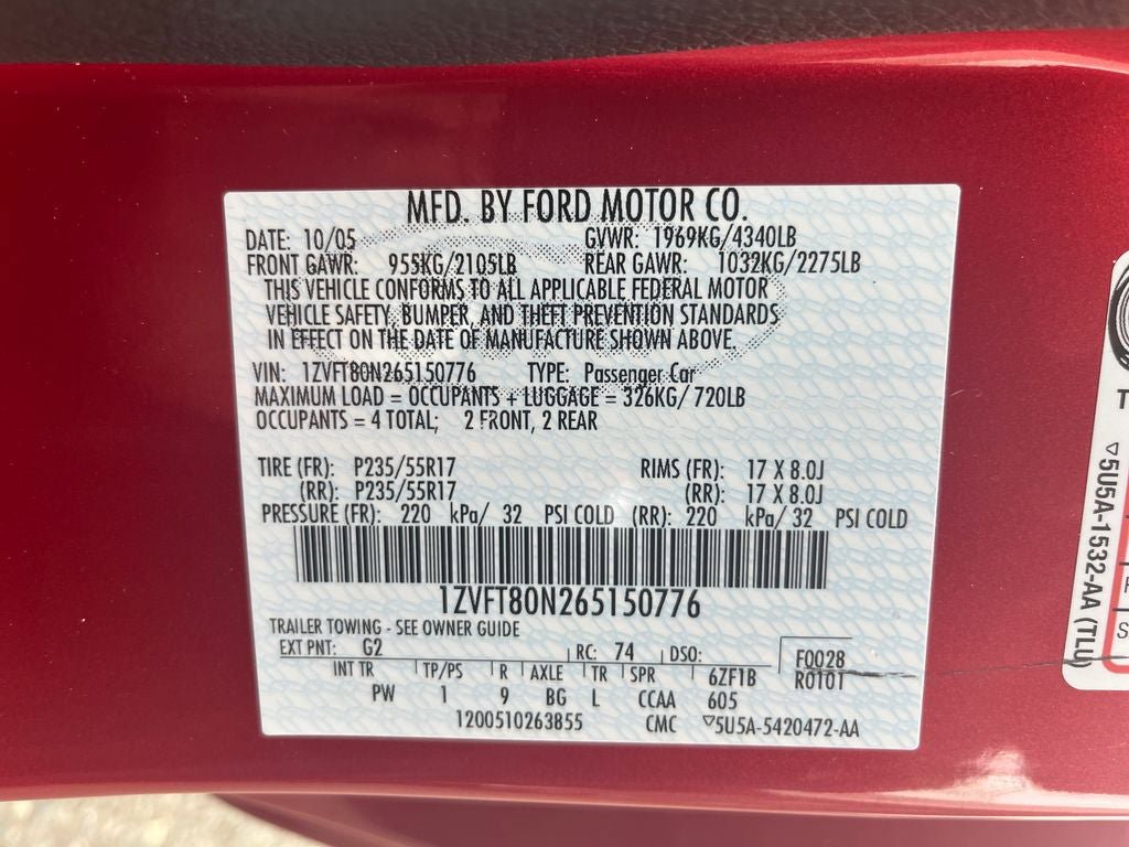 Used 2006 Ford Mustang Coupe RWD image 32