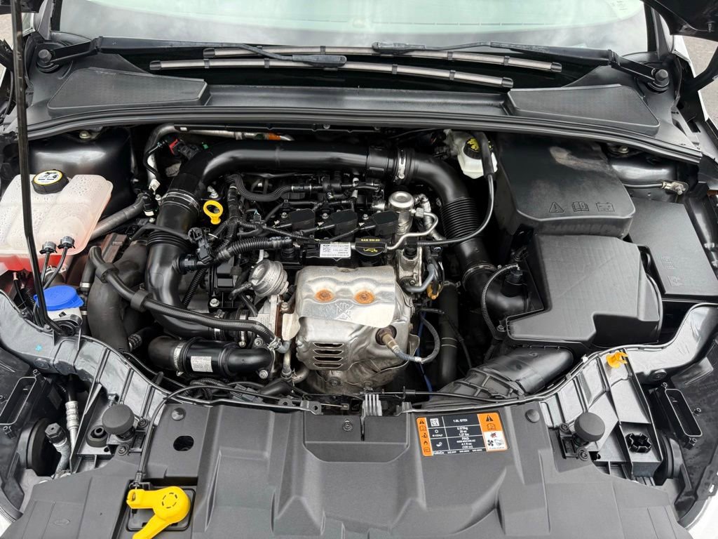 Used 2017 Ford Focus SE FWD image 50