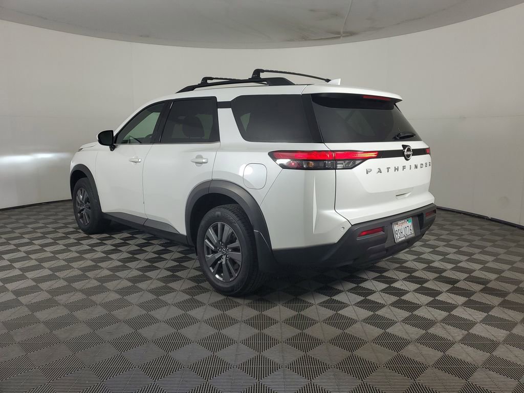 Used 2025 Nissan Pathfinder SV FWD image 6
