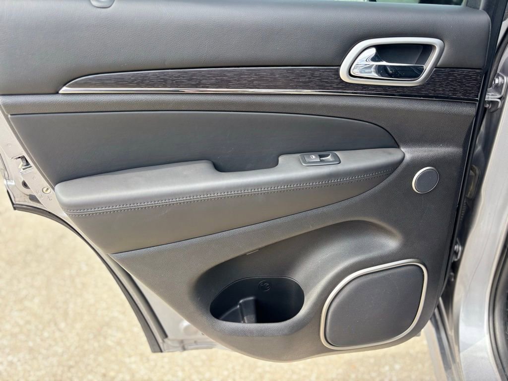 Used 2018 Jeep Grand Cherokee High Altitude image 18
