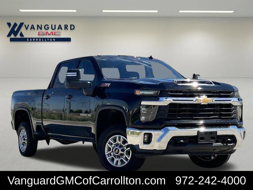 Used 2025 Chevrolet Silverado 2500 LT w/ Convenience Package AWD/4WD image 1