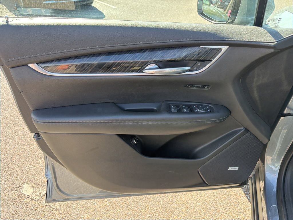 Used 2022 Cadillac XT6 Premium Luxury image 20