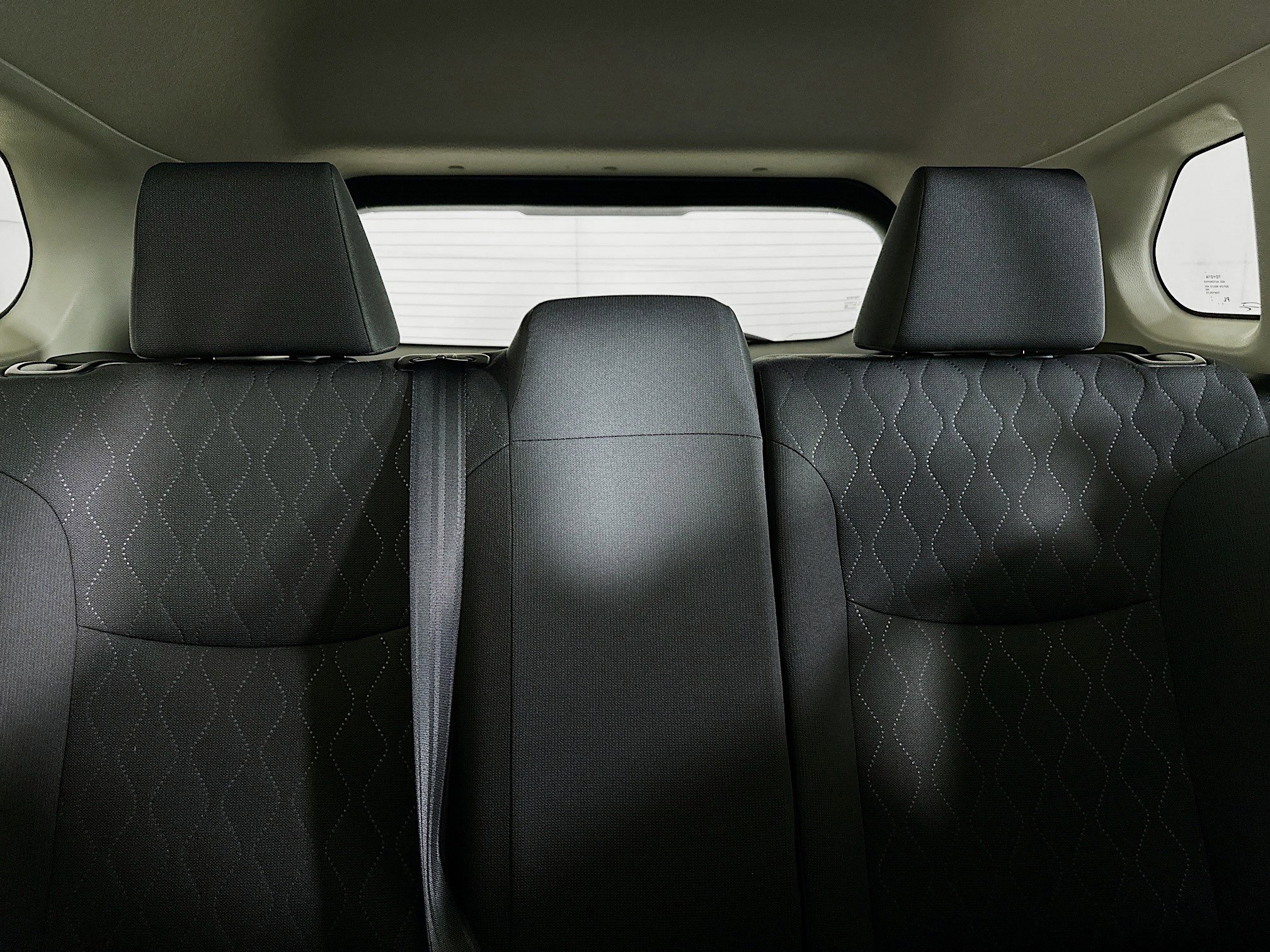 Used 2024 Toyota Corolla Cross LE w/ Moonroof Package image 30