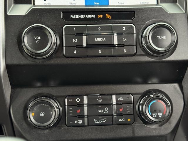 Used 2019 Ford F150 XLT w/ Equipment Group 302A Luxury AWD/4WD image 17