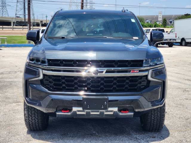Used 2022 Chevrolet Tahoe Z71 w/ Luxury Package AWD/4WD image 2