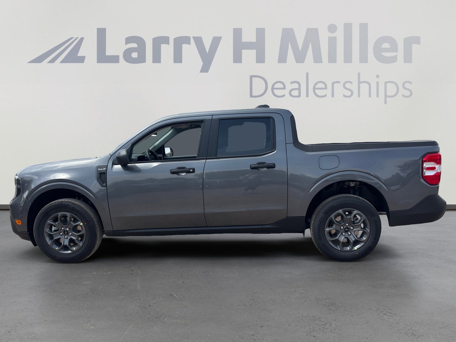 New 2026 Ford Maverick XLT image 2