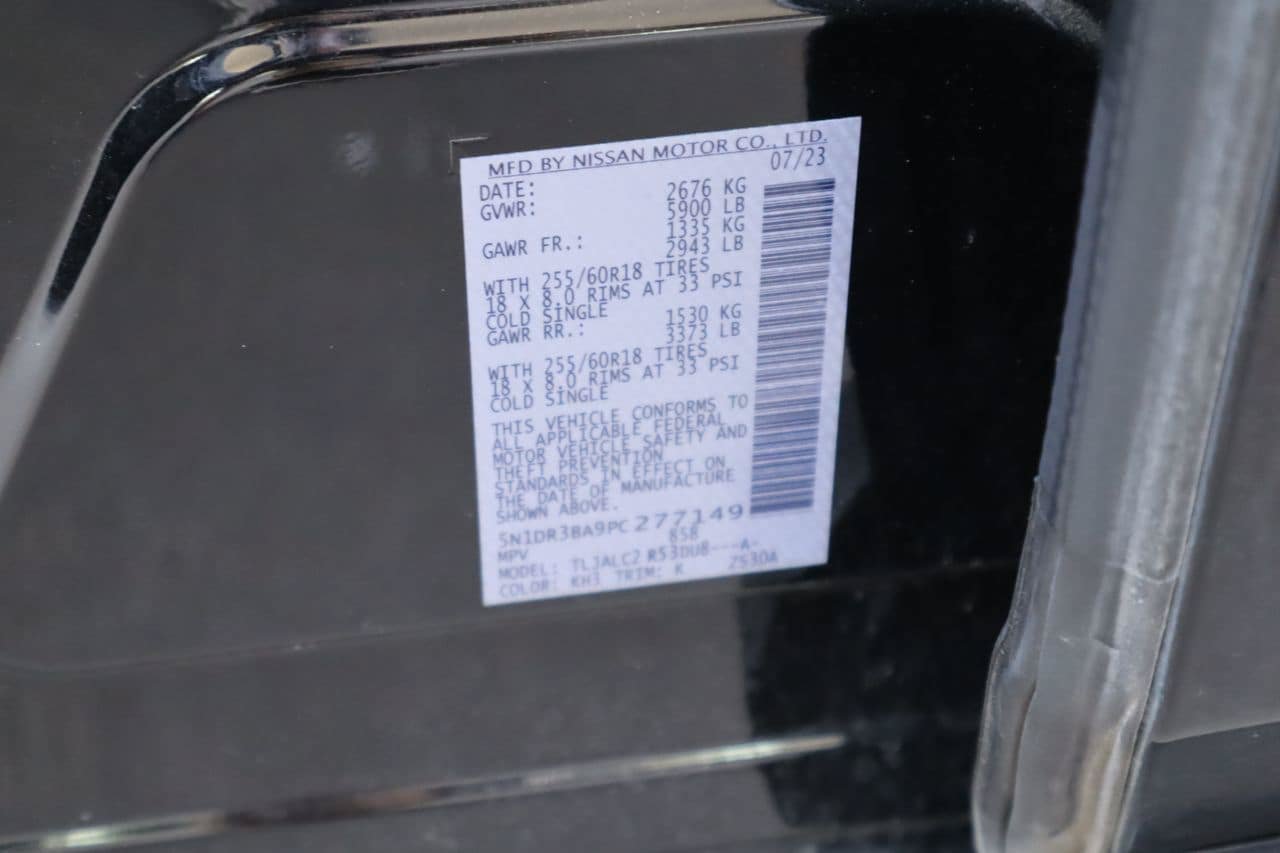 Used 2023 Nissan Pathfinder SV FWD image 31