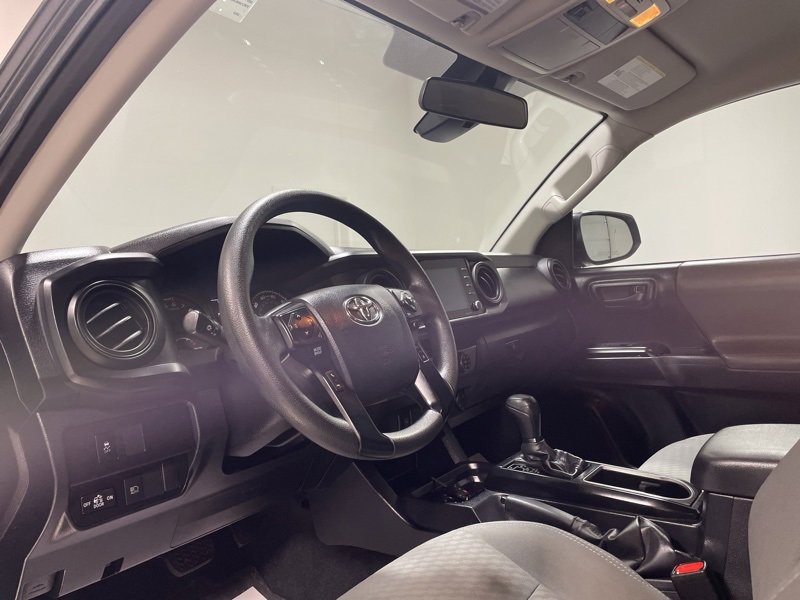 Used 2020 Toyota Tacoma SR image 18