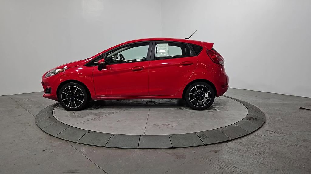 Used 2015 Ford Fiesta SE video 2