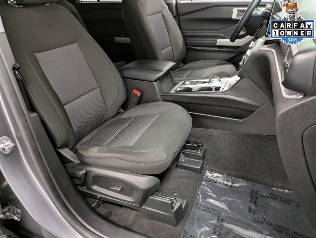 Used 2022 Ford Explorer XLT image 29