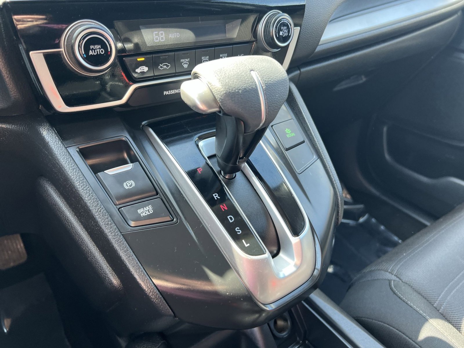 Used 2018 Honda CR-V LX image 20