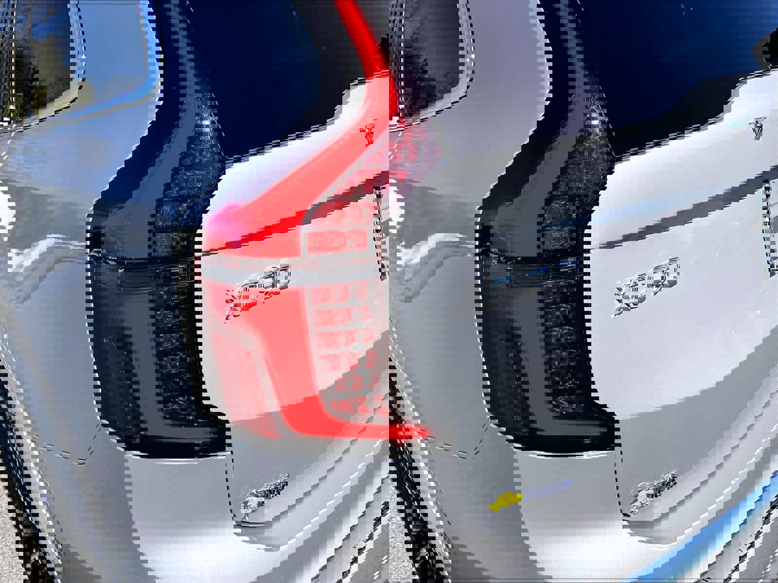 Used 2025 Volvo XC90 B6 Plus image 35