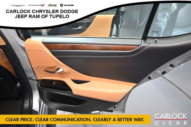 Used 2024 Lexus ES 250 w/ Premium Package AWD/4WD image 33
