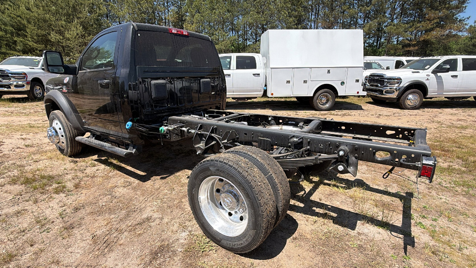 New 2026 RAM 4500 Tradesman w/ Chrome Appearance Group AWD/4WD image 10