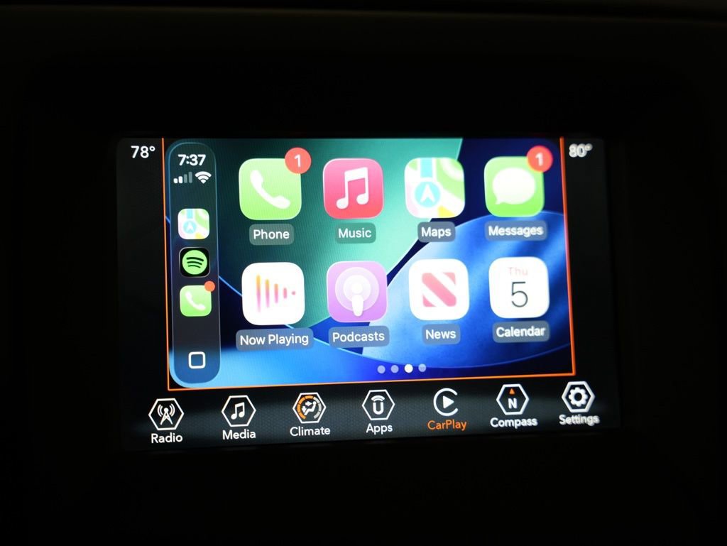 Used 2018 Jeep Compass Latitude w/ Popular Equipment Group image 23