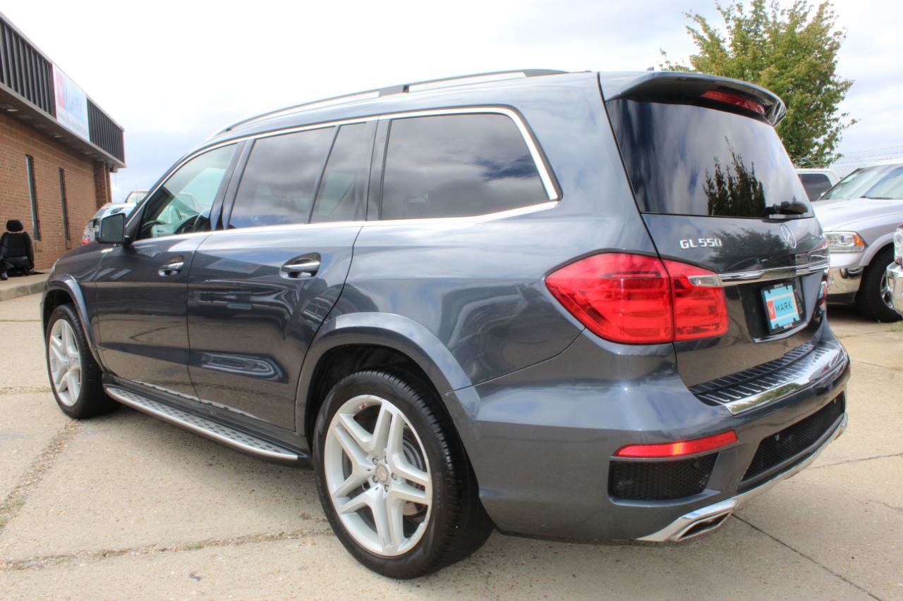 Used 2014 Mercedes-Benz GL 550 4MATIC image 5