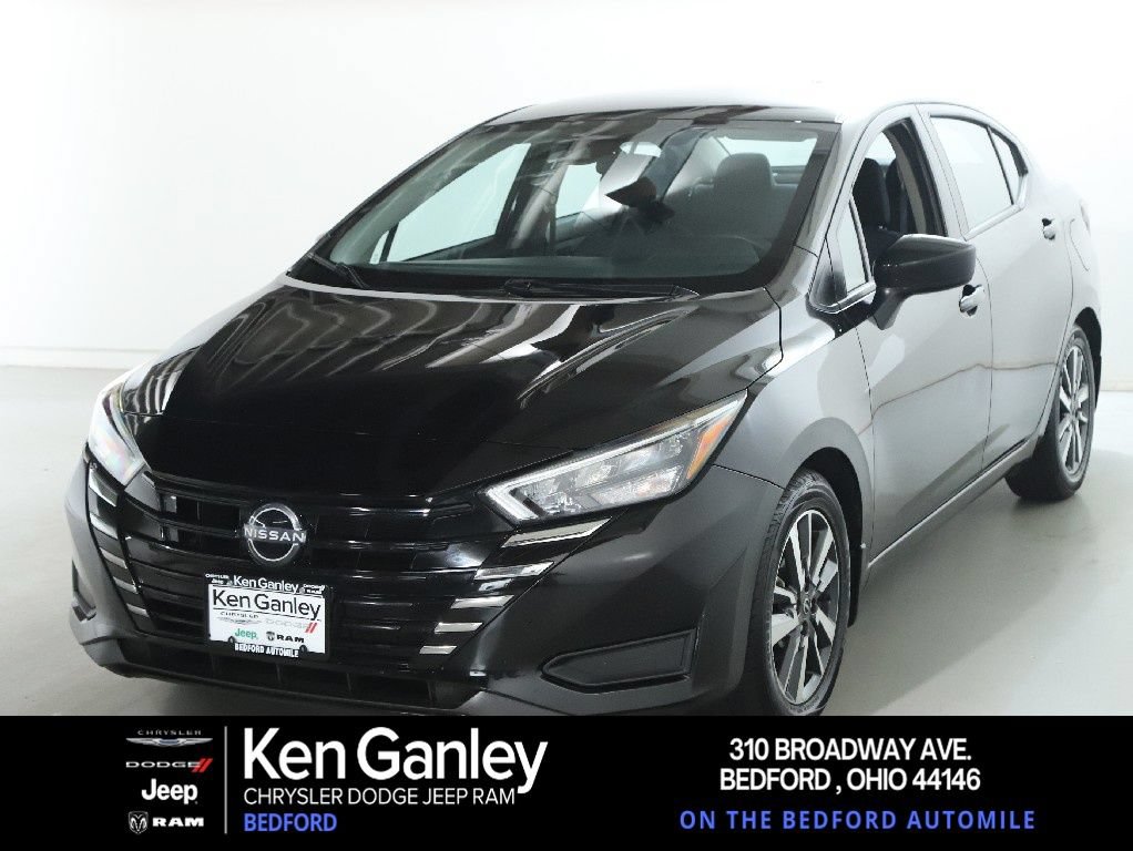 Used 2025 Nissan Versa SV w/ Trunk Package
