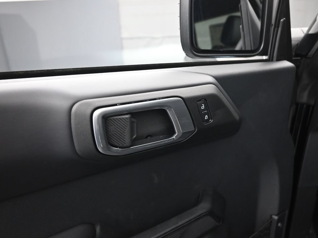 Used 2026 Ford Bronco Outer Banks AWD/4WD image 10