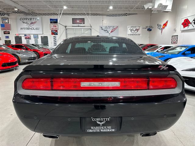 Used 2014 Dodge Challenger R/T RWD image 29
