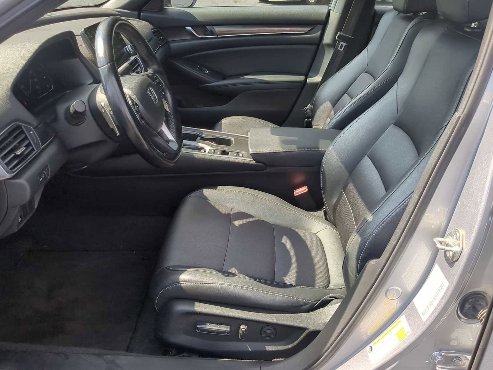 Used 2021 Honda Accord Sport image 14