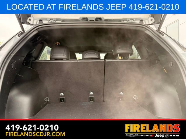 Used 2024 Jeep Compass Latitude AWD/4WD image 9