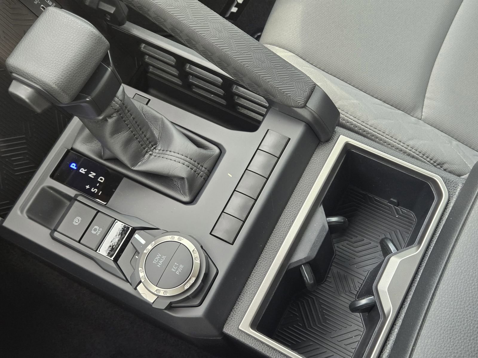 New 2026 Toyota Tacoma SR5 image 18