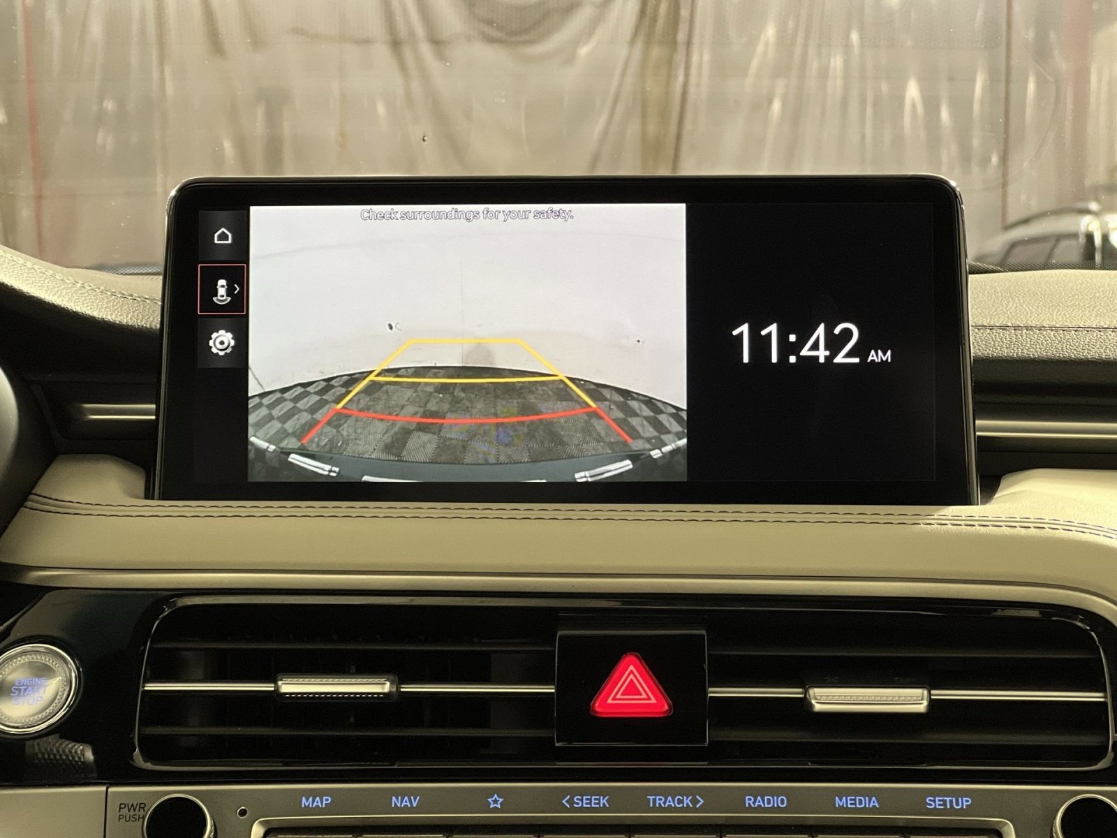 Used 2024 Genesis G70 2.5T image 19