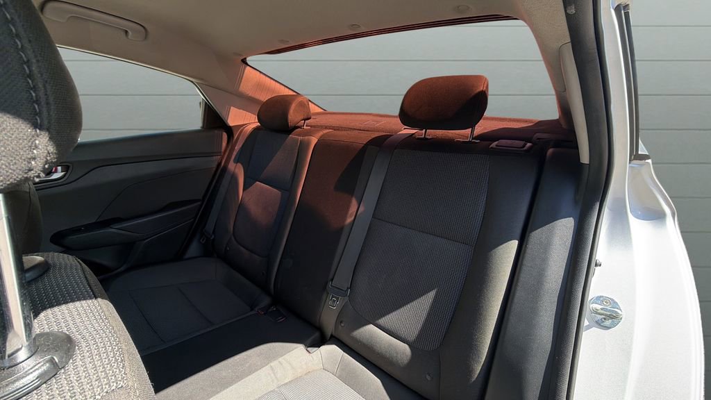 Used 2018 Hyundai Accent SEL FWD image 27