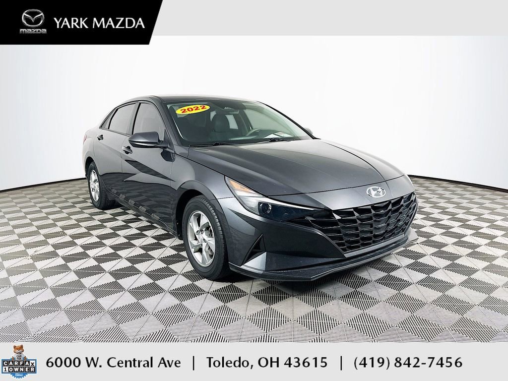 Used 2022 Hyundai Elantra SE FWD 360° Tour