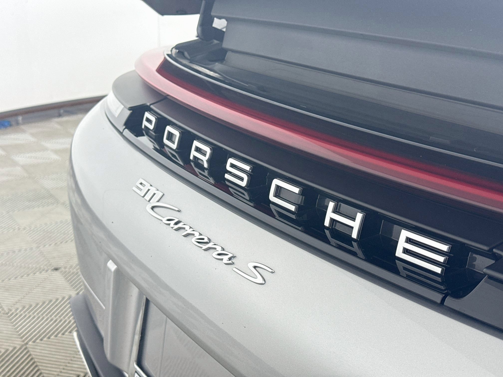 Certified 2025 Porsche 911 Carrera S RWD image 30