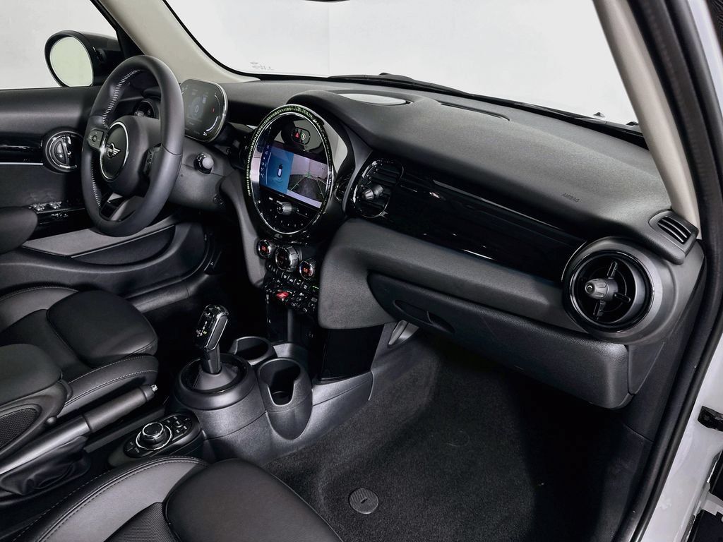 Used 2024 MINI Cooper S FWD image 29