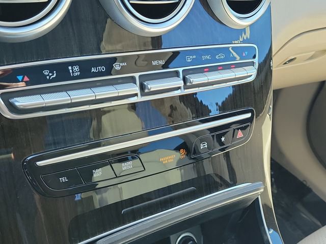 Used 2020 Mercedes-Benz GLC 300 image 31