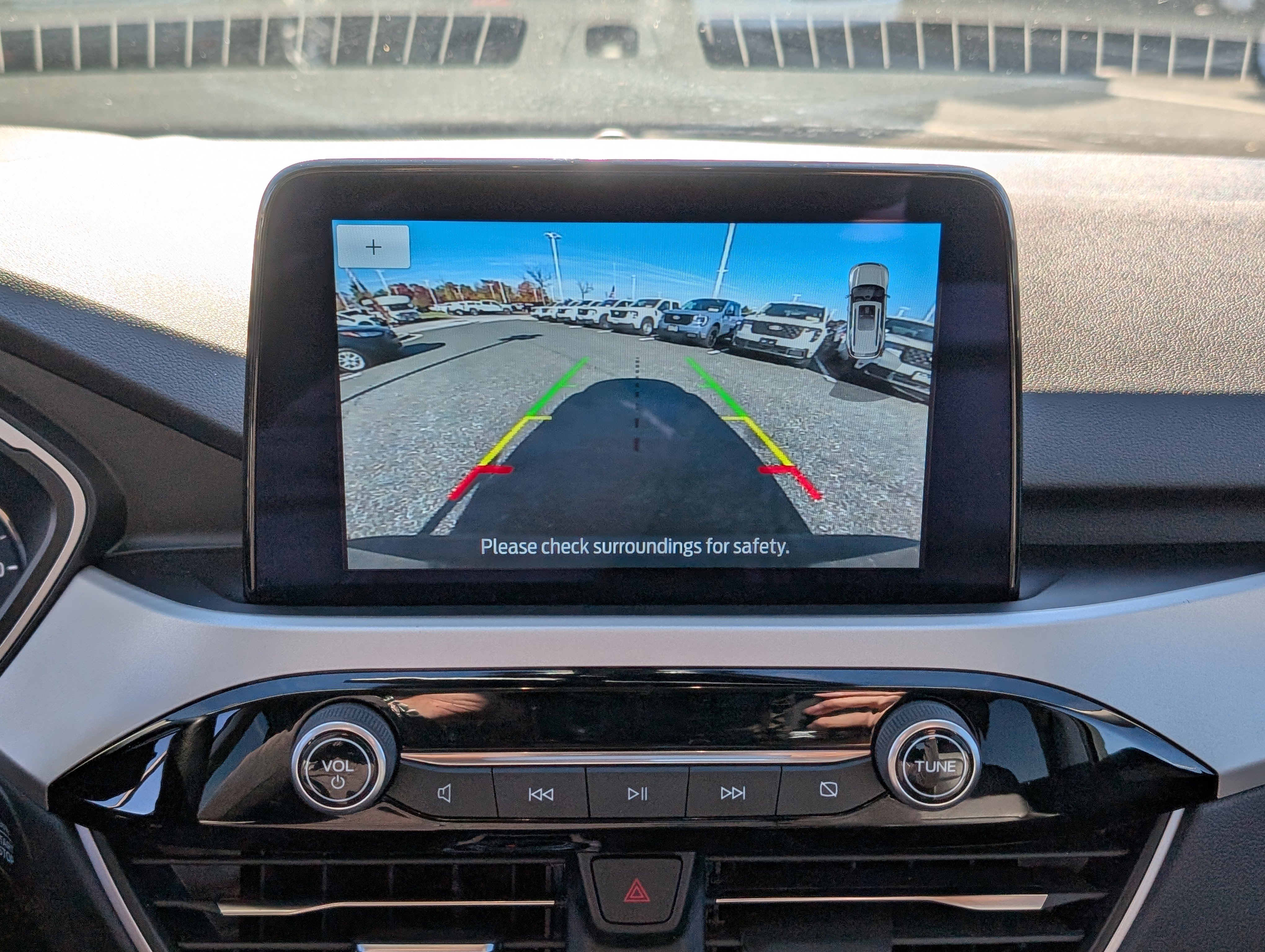 Certified 2021 Ford Escape SEL image 29