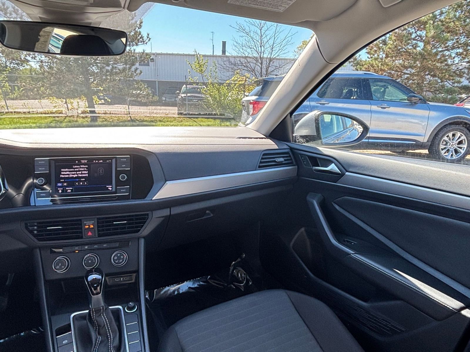 Used 2024 Volkswagen Jetta S image 33