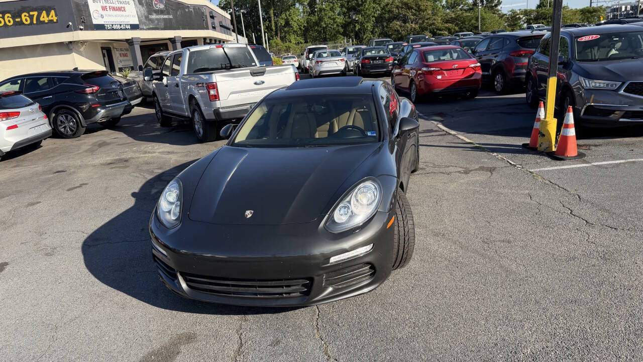 Used 2016 Porsche Panamera Edition RWD image 19