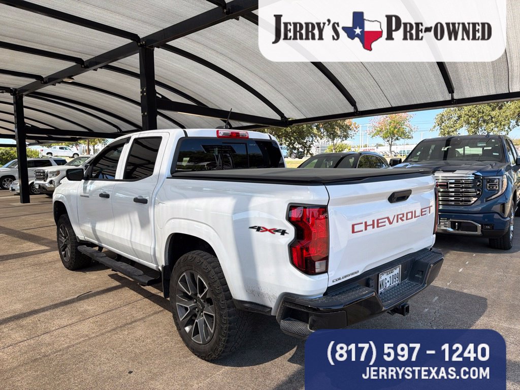 Used 2023 Chevrolet Colorado W/T w/ Advanced Trailering Package AWD/4WD image 5
