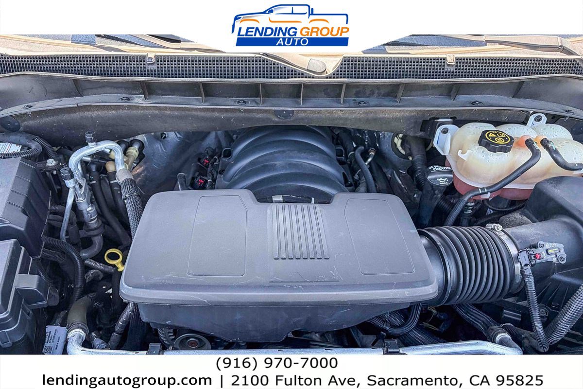 Used 2021 Chevrolet Suburban Z71 w/ Rear Media and Nav Package image 26