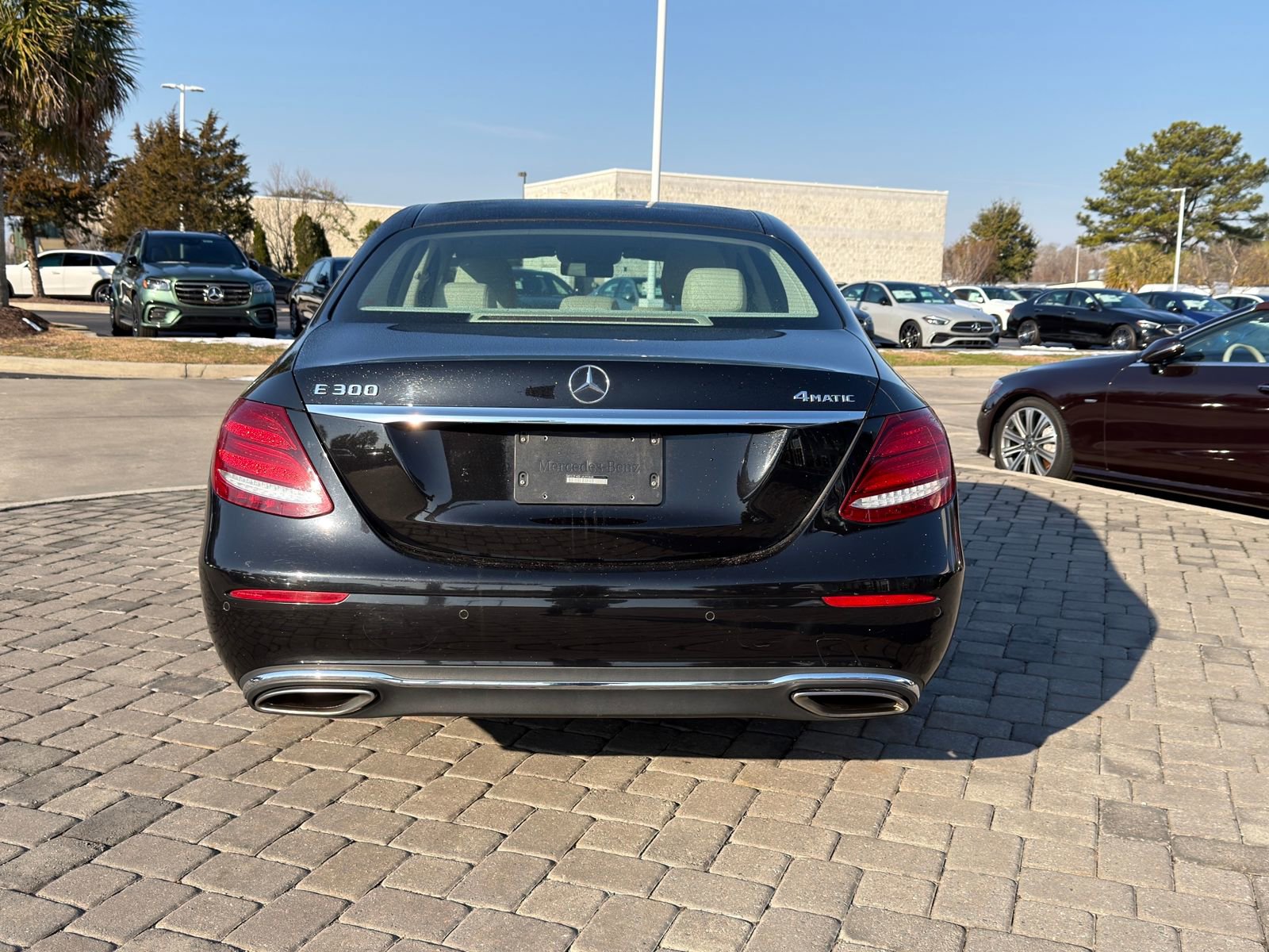 Used 2018 Mercedes-Benz E 300 E 300 image 10